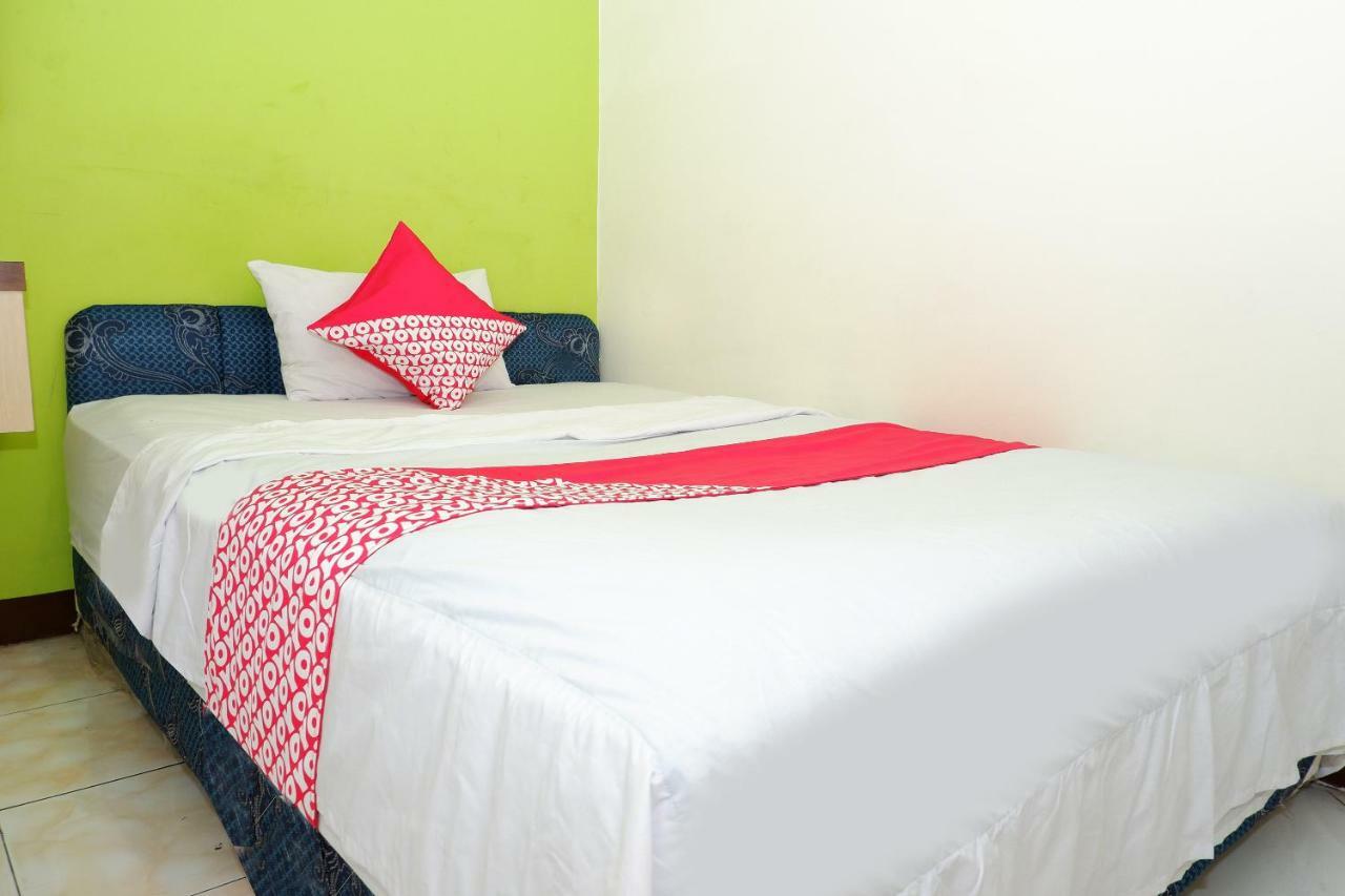 New Mira Hotel Семаранг Екстериор снимка